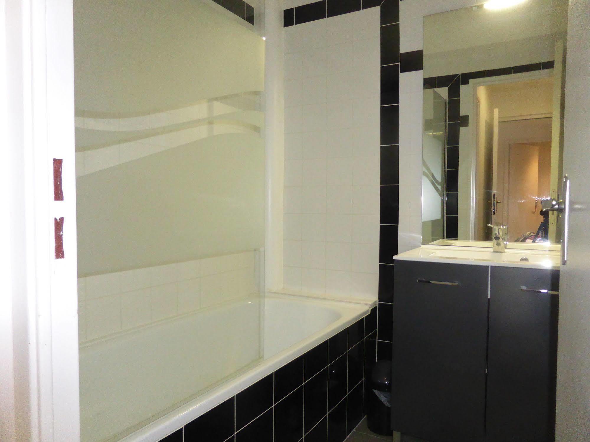 Saint Peres-Sleep In Normandie Apartment Caen Ngoại thất bức ảnh